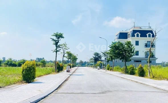 KDT sinh thái. Bắc Đầm Vạc- Diện tích 10 * 20 = 200m2-️ Hướng Đông-️ Dân cư ấm