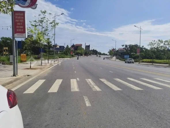 Băng 1 Nguyễn Tất ThànhTĐC Đồng Mạ, Vân Phú, Việt Trì cũDiện tích 95m2 mặt 5,5m