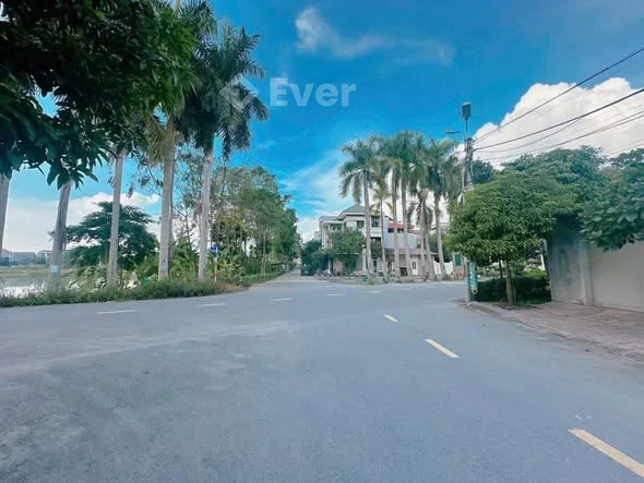 Cần tiền gd bán nhanh chỉ 4ty9 có ngay ô Trục chính Đè Sòi - Dữu Lâu