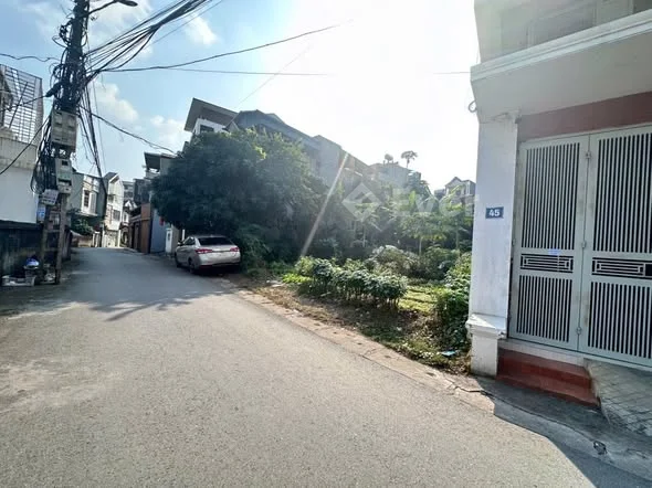 Đất Khu 5 Phường Thanh Miếu - Gần trước THCS Lý Tự Trọng và trường Tiểu Học Thanh Miếu