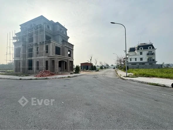 DL17 • KDT sinh thái Bắc Đầm Vạc Diện tích 14 * 20 = 280m2 •Hướng Đông Nam