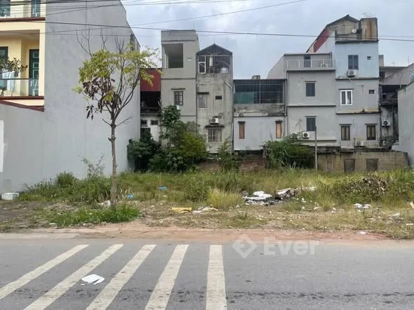 Bán lô giãn dân Vạn An làn 2 đường Thiên Đức nhìn trường THCS Vạn An - P. Kinh Bắc