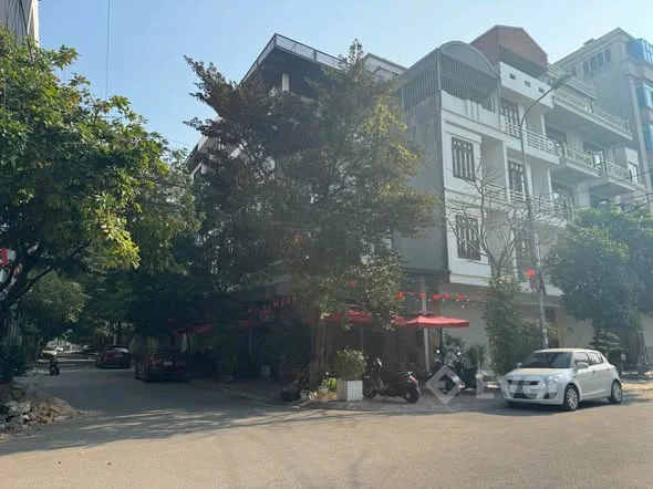 Bán nhà 3 tầng Nguyễn Đức Cảnh - YNA làn 2 Hồ Ngọc Lân - P. Kinh Bắc - TP Bắc Ninh