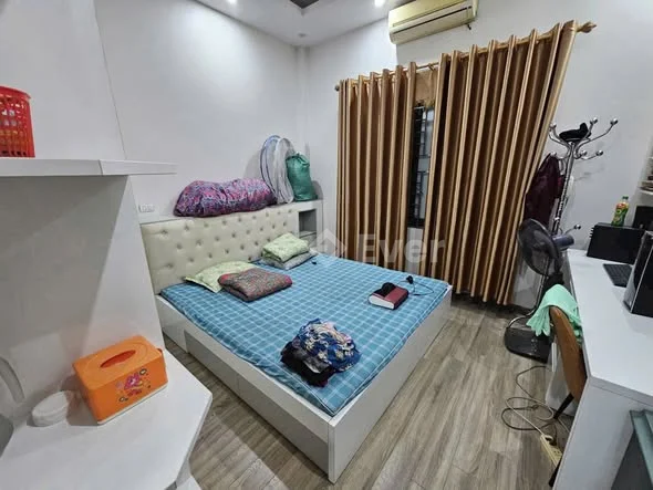 Bán nhà 3 tầng giãn dân Khả Lễ ngay cạnh vườn hoa , vị trí cực đẹp để định cư lâu dài…Dt: 68m2