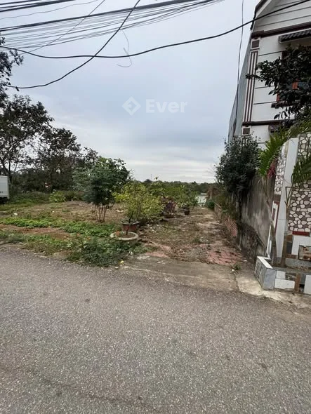 Đón Sóng Ngã 6 Bắc Ninh Mới Bán lô đất TDP Văn Giàng - P . Tân Tiến