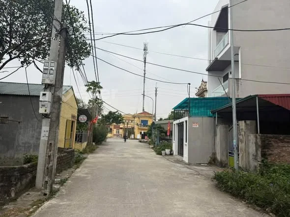 BÁN NHÀ 3 TẦNG – GẦN SÂN BAY GIA BÌNH – GIÁ 4xx Lâm Thao – Bắc Ninh