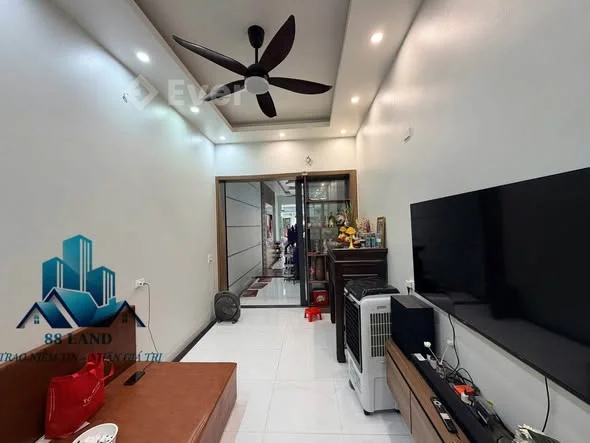 BÁN NHÀ Nguyễn Văn Cừ - nhà mới siêu đẹp full nội thất mới cứng chỉ việc xách vavli đến ở!