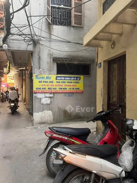 bán Nhà 2 tầng ngay trung tâm,vài bước chân ra chợ Nhớn,trường học C1,C2 khu Tiền An - Bắc Ninh