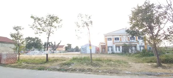 Bán nhanh lô đất Khắc Niệm 2 . Nhìn nhà Văn Hóa . Thoáng và đẹp . Dt 81,1m2