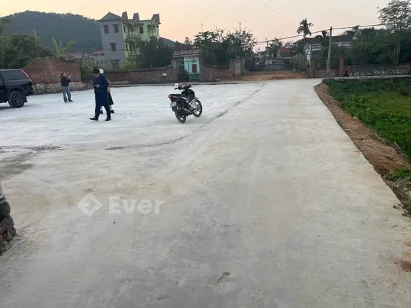 Giá hơn 700tr. Hàng FO - Đồng Sài , Quế Võ- BN - Đường ô tô tận đất