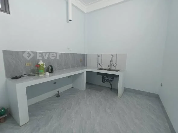 EM BÁN CĂN NHÀ 2: TẦNG PHỐ MỚI QUẾ VÕ BẮC NINH VỊ TRÍ TRUNG TÂM PHỐ MỚI