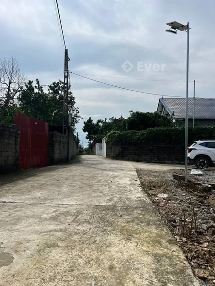 Bắc Lý(này là cầu trang- xuân cẩm - Bắc ninh Cách đường TL 295 khoảng 200m