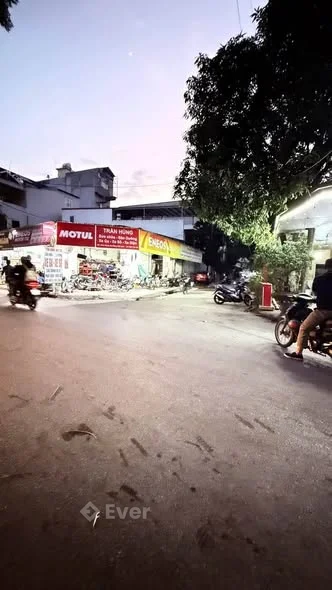 RA HÀNG LÔ ĐẤT ĐẸP MÓNG NÚI CHƯA TỪNG XUẤT HIỆN TRÊN NGUỒN HÀNG BĐS KHU VỰC. S81m2. MT4,5m.