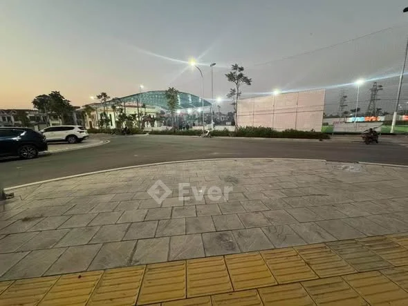 Tại dự án bavela dĩnh trì Bắc Giang 1 lô duy nhất dt 132,2m2Pháp lý minh bạch sẵn sổ sang tên