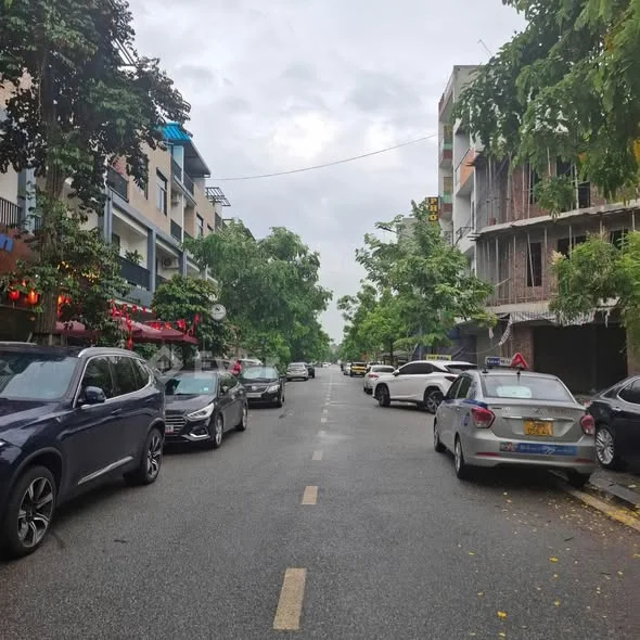 Bán 2 lô liền nhau 153m2 đất Phan Huy Chú Bồ Sơn 4 nhìn Liền Kề HUD B gần ngay đường Lý Anh Tông