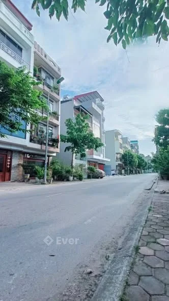 BÁN ĐẤT PHƯƠNG VỸ VŨ NINH. MẶT TRẦN ĐĂNG TUYỂN .TPBNDT 74m2 + MT 5m - Thỏa thuận - 74m²