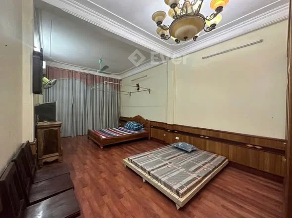 Cho thuê nhà gần chợ ngô quyềnNhà 4 tầng Gồm 4 ngủ 4wc Full đồ vào ở đc luôn