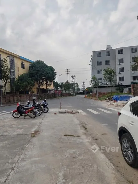 Siêu phẩm LK2 – View bãi đỗ xe cực rộng, thoáng hiếm Dương Húc – Đại Đồng – Tiên Du