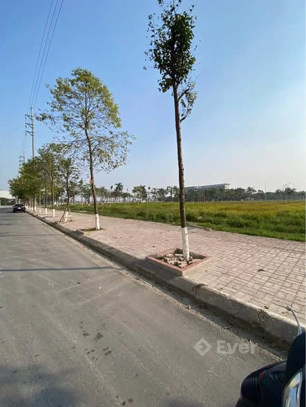 Bán lô đất đẹp view TTTM làn 2 đường 286 ĐôngPhong - P. Yên phong - Bắc Ninh