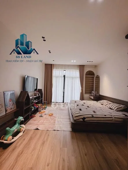 Bán Nhà Làn 2 Trần Quang Khải Phường Bắc Giang Xây từ móng thiết kế hiện đại