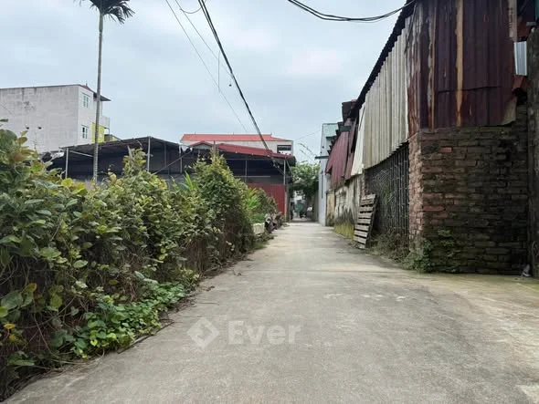 Cần bá.n lô đất đẹp tại khu phố Kim Thiều, phường Phù Khê • Diện tích gần 50m², vuông vắn