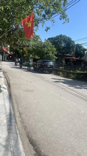 133m thổ cư tại khu phố Mai Động, Hương Mạc, Từ Sơn, BN View hồ điều hoà 7000m2 Đường trước mặt 7m