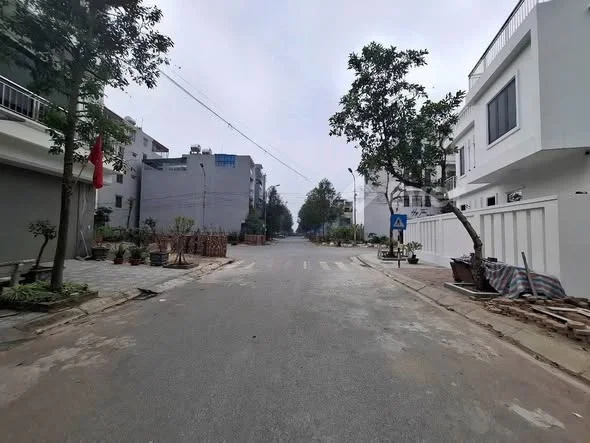 Bán lô đất đẹp trục thông ra hồ Búp Lê - Phương Vỹ - P. Vũ Ninh - Bắc Ninh