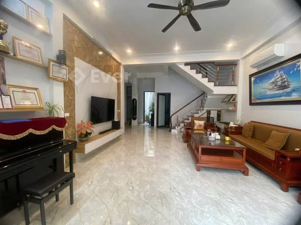 Cần #BÁN_NHÀ đường #NGUYÊN_HỒNG Chính chủ cần bán nhà 2 tầng kdcs1 đường Nguyên Hồng tp bắc Giang