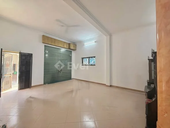 Bán nhà 3 tầng làn 2 Đấu Mã đường 2 ô tô như ảnh ngay cổng trường họcDT 65m2