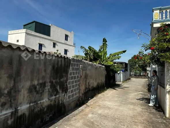 CHỈ 700 TRIỆU NHỈNH THÔI ẠVị Trí: Lương Điền - Đông Cơ.Đông Cơ k