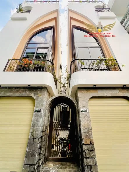 NHÀ ĐẸP TRẦN LÃM 4 TẦNG NGÕ Ô TÔ - GẦN TRG CHÍNH TRỊ TỈNH