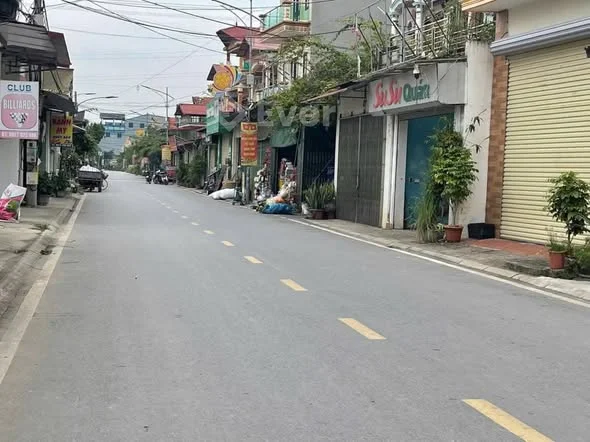 𝐇𝐚̀𝐧𝐠 𝐜𝐮̛̣𝐜 𝐡𝐢𝐞̂́𝐦 𝟗𝟐,𝟓𝐦𝟐 𝐭𝐫𝐮̣𝐜 𝐜𝐡𝐢́𝐧𝐡 𝐤𝐢𝐧𝐡 𝐝𝐨𝐚𝐧𝐡 𝐕𝐢𝐩 𝐧𝐡𝐚̂́t khu vực Văn Giang