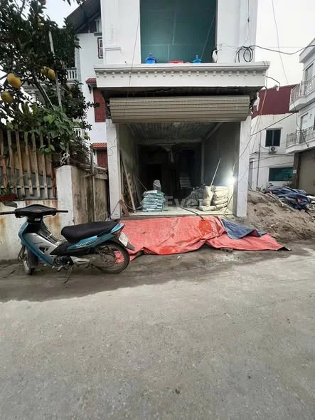 PHÂN KHÚC HIẾM -BÁT KHỐI-  GIA LÂMNHÀ MỚI ĐANG HOÀN THIỆN-5TẦNG - - 7,55 tỷ - 90m²