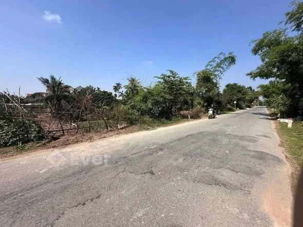 HÀNG ĐẸP HÙNG AN KIM ĐỘNG HƯNG YÊN MẶT ĐƯỜNG HUYỆN 73