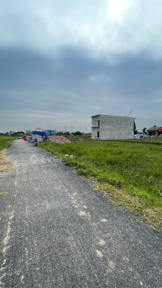 Đất Tái định cư thuộc thôn Trình Hoàng vũ lễ cũ ( quang lịch mới) Diện tích 100m