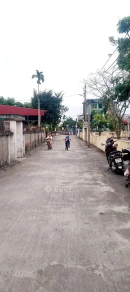 Giá chỉ 9 xyCC gửi bán đất thôn Minh Đức, xã Quỳnh Thọ, huyện Quỳnh Phụ, tỉnh Thái Bình cũ.