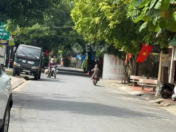 Trung tâm thành phố Thái Bình tìm đâu ra được lô đất vừa kinh doanh được vừa rẻ đẹp như thế này