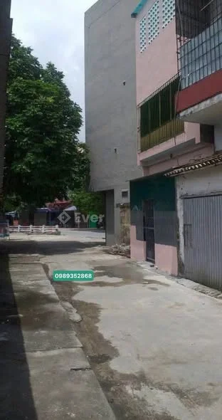 Bán nhà 3 tầng 2 mặt tiền phố Thẫm, cạnh chợ Thẫm, TT Vũ Thư, Thái Bình vị trí đẹp kinh doanh