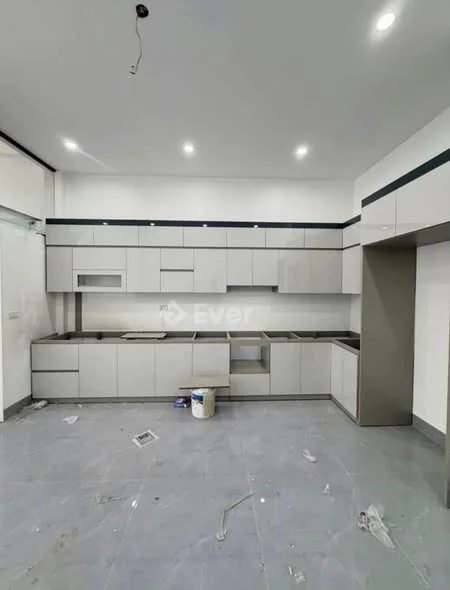 BÁN NHÀ 3 TẦNG – TRẦN LÃM | ĐƯỜNG Ô TÔ – VỈA HÈ 2 BÊN Diện tích: 54m²