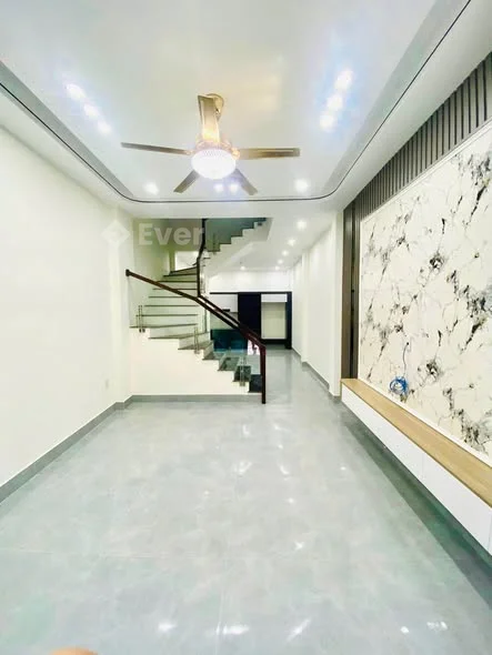 Sẵn 2 căn xây mới tổ 1-2 Tiền Phong �� Diện tích 50m - 3 ngủ-3vs- phòng thờ - sân phơi….