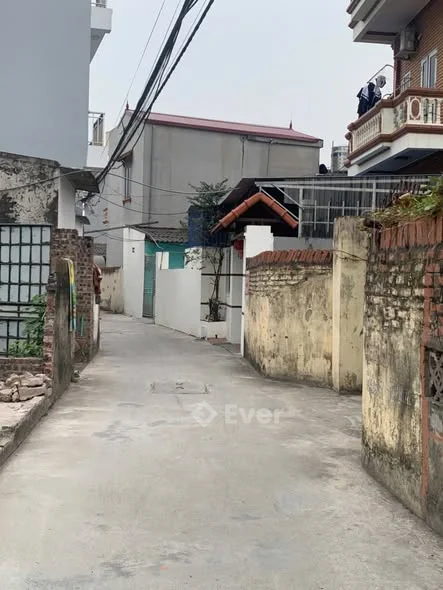 Đất Giai phạm - Yên Mỹ nằm sát vách KCN phố nối A e có lô đất rất đẹp giá chỉ 1tỷ xxx Dt:60,5m