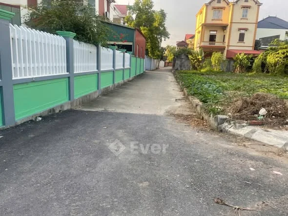 LƯƠNG TÀI- VĂN LÂM -HY ĐƯỜNG THÔNG ,VỊ TRÍ ĐẮC ĐỊA - Ô TÔ 16 CHỖ ĐỖ CỬADiện tích 79,6m2