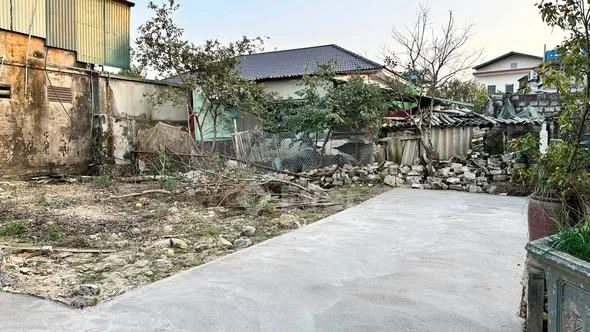 BÁN 2 LÔ LIỀN KỀ TẠI THƯỢNG BẮC - NINH NHẤT CŨ Diện tích : 48m2 Mặt tiền: 4,15 mHướng: Tây