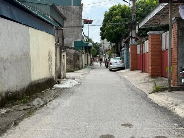 Bán nhà Đông Thành vị trí trung tâm giá siêu rẻ Chính chủ gửi bán nhà 1.5 tầng phố 5 Đông Thành