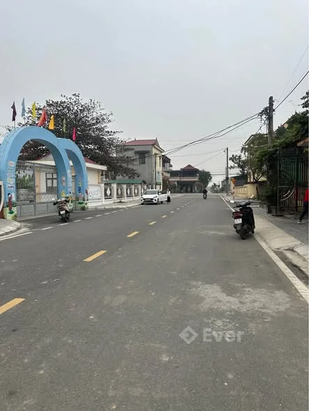 Bán lô đất đẹp giáp trường Mầm Non - Tiểu Học Ninh Hoà thuộc Tổ dân Phố 12C - Tây Hoa Lư