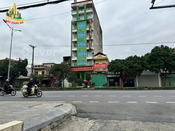 BÁN LÔ ĐẤT PHỐ KHÁNH MINH NINH KHÁNH
- Diện tích: 4m 79.5m2
_ Đường: 8m 2 ô tô tranh nhau thoải mái - Thỏa thuận - 79.5m²