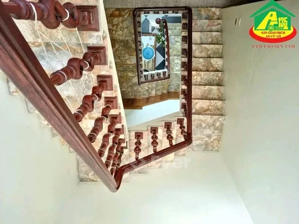 Nhà 3 tầng đường Lý Thường Kiệt Nam Bình cũ nay là phường Hoa lư mới