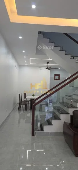 NHÀ BÍCH ĐÀO - GẦN NGAY CHỢ GỐC GẠO - 4 TỶ XX LH 0332668*** - DT 80m2 mặt 5m