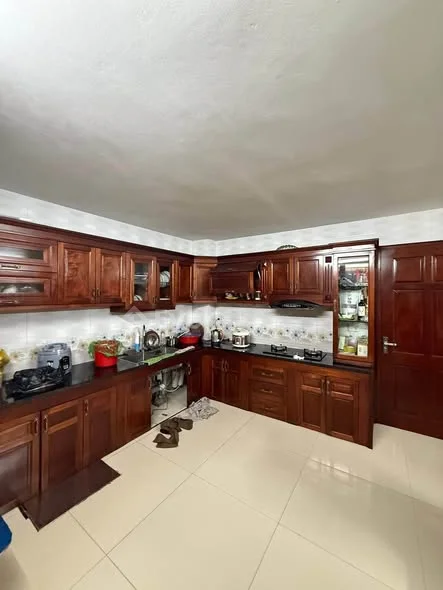 Bán nhà 3 tầng ở Nam Bình siêu đẹp• Diện tích: 108 mặt 6m • Hướng: Nam