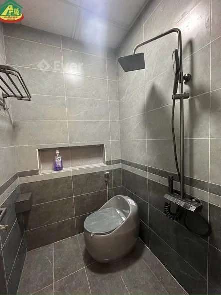 Nhà đẹp đón Tết !!! CHÀO BÁN NHÀ 3 TẦNG ĐẸP CHỈ VIỆC SÁCH VALY VỀ Ở NGAY TẠI NGÕ 688 NGUYỄN CÔNG TRỨ